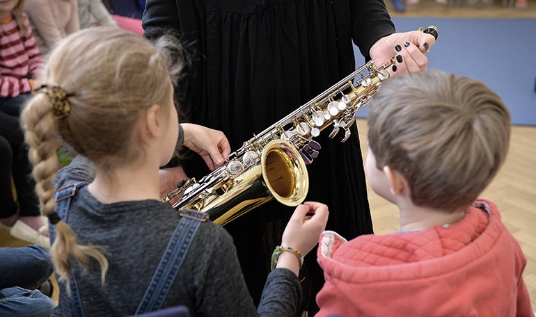 Saxofon och barn